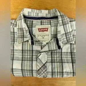 LEVIS Men Button Down Shirt - SIZE M - A4